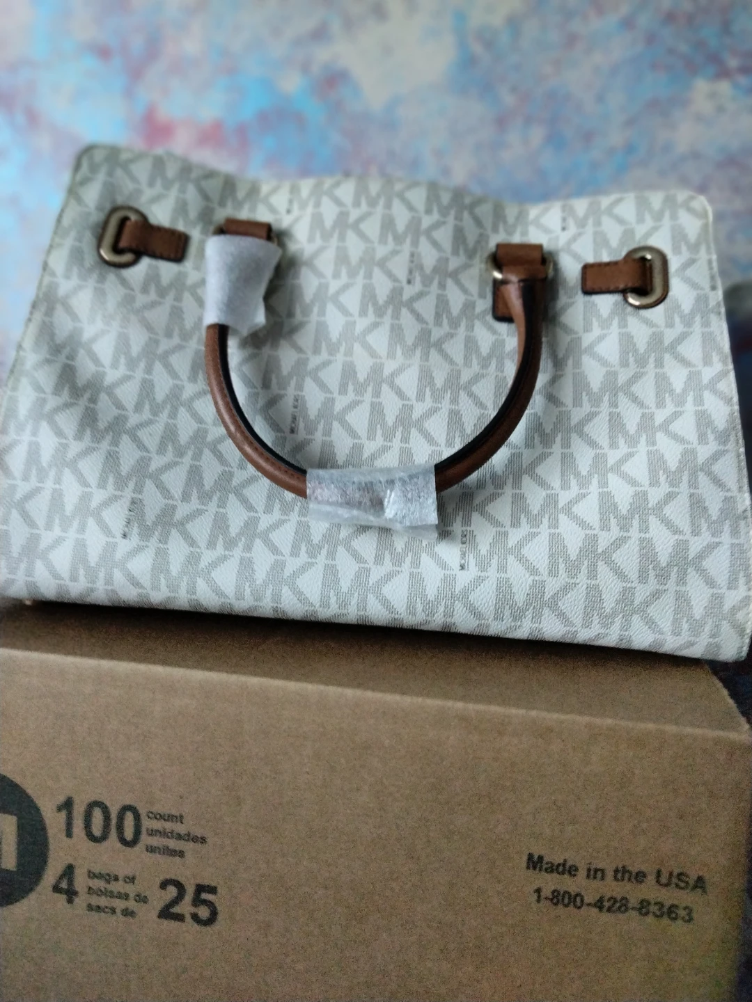 Se vende bolsa grande Michael Kors