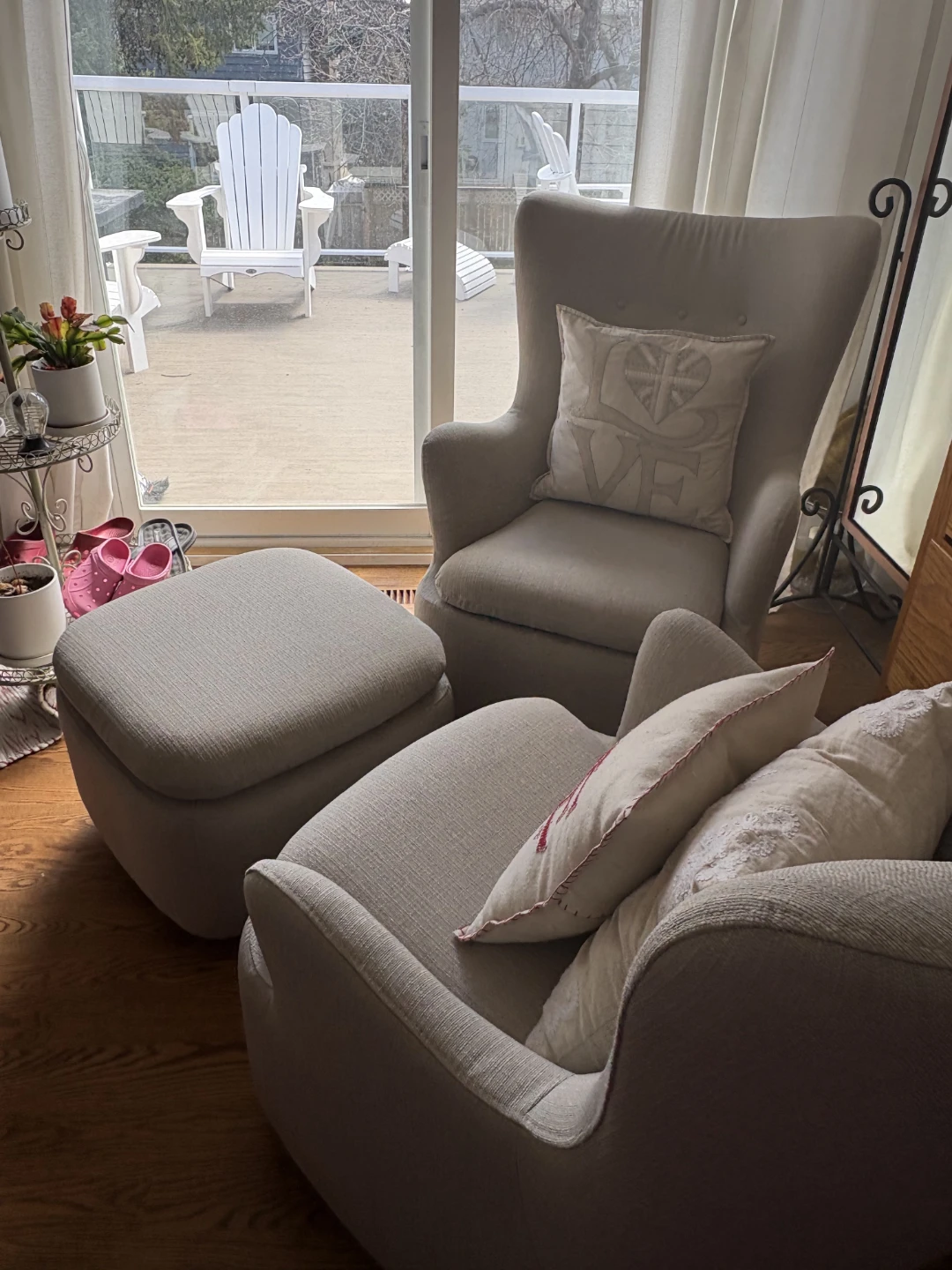 Modern wingback swivel glider & ottoman - photo 3