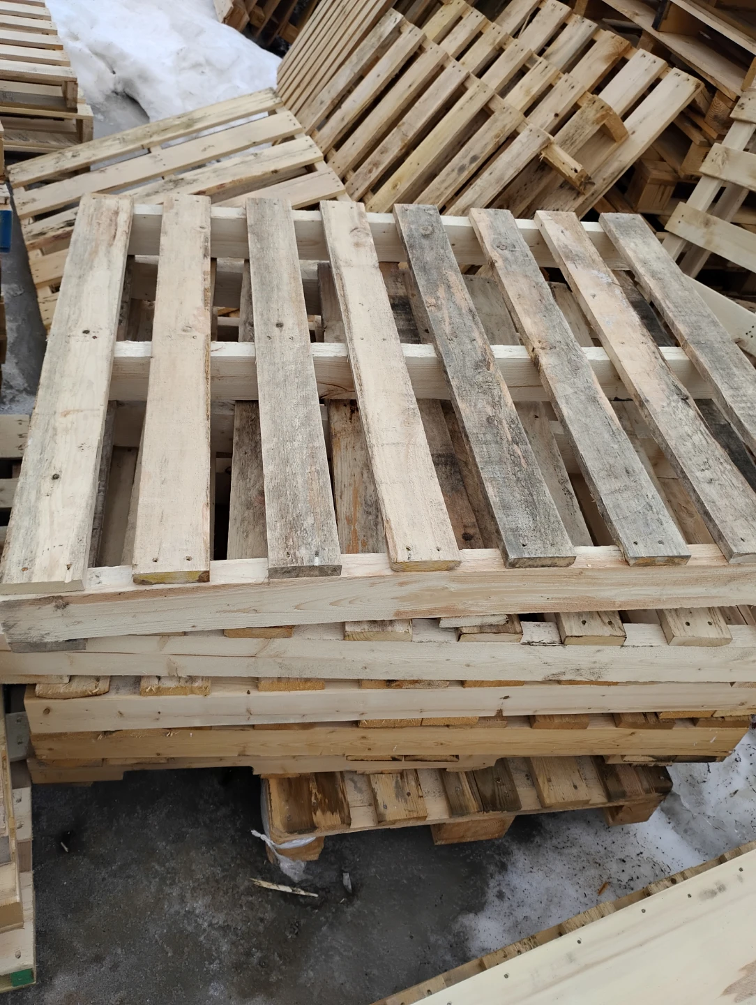 Wooden Pallets - photo 3