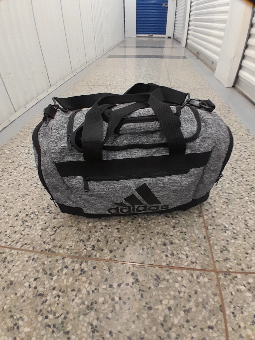 Adidas Grey Duffel Bag College Style Portable Size - photo 5