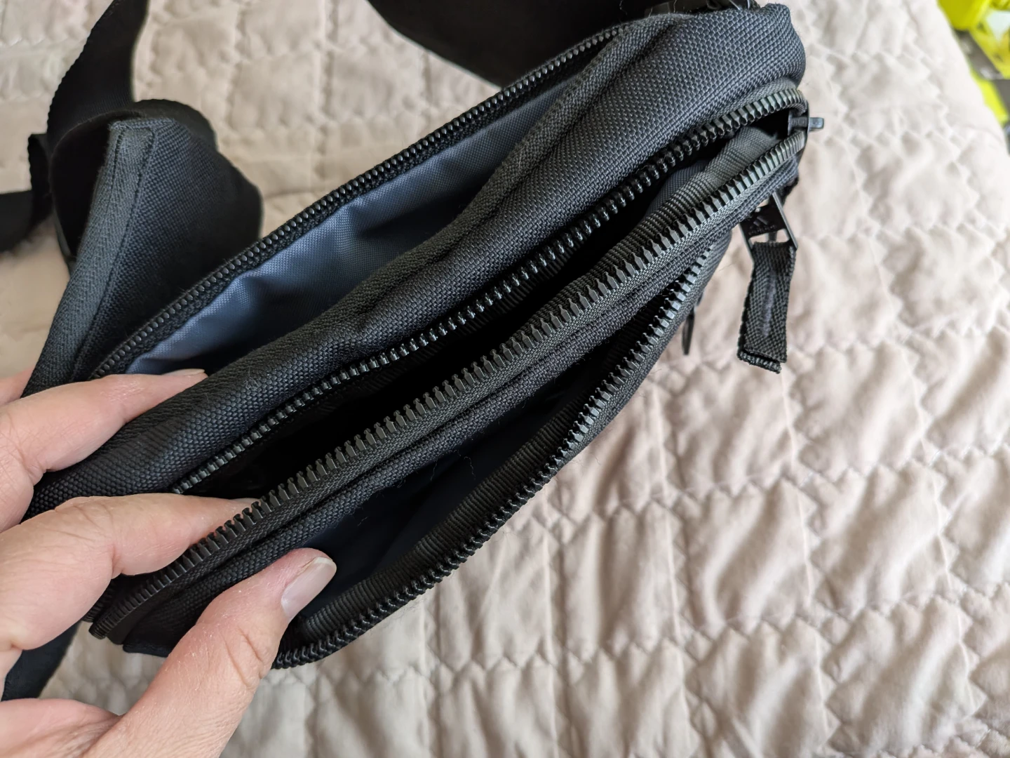 Adidas black crossbody bag - photo 2