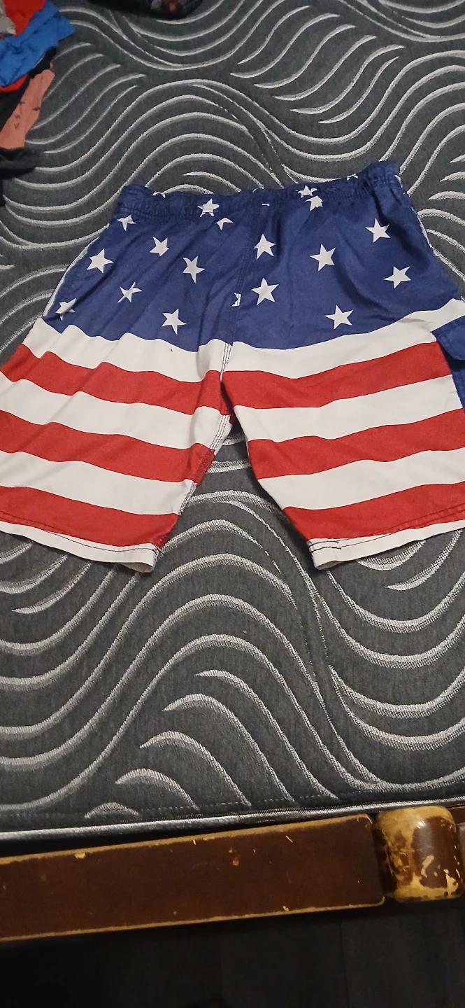 BIOWORLD American Flag Swim Trunks - Size L - photo 3