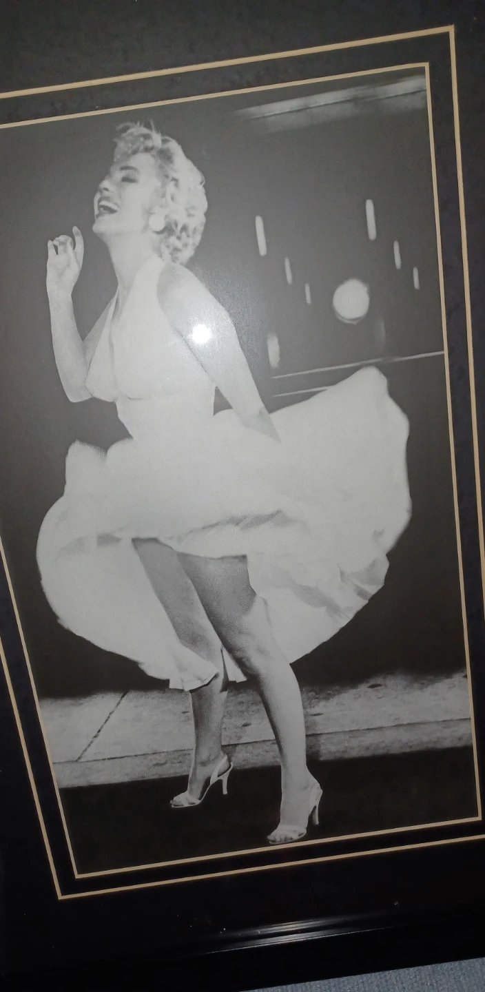 Framed Marilyn Monroe "The Seven Year Itch" Photo - photo 4