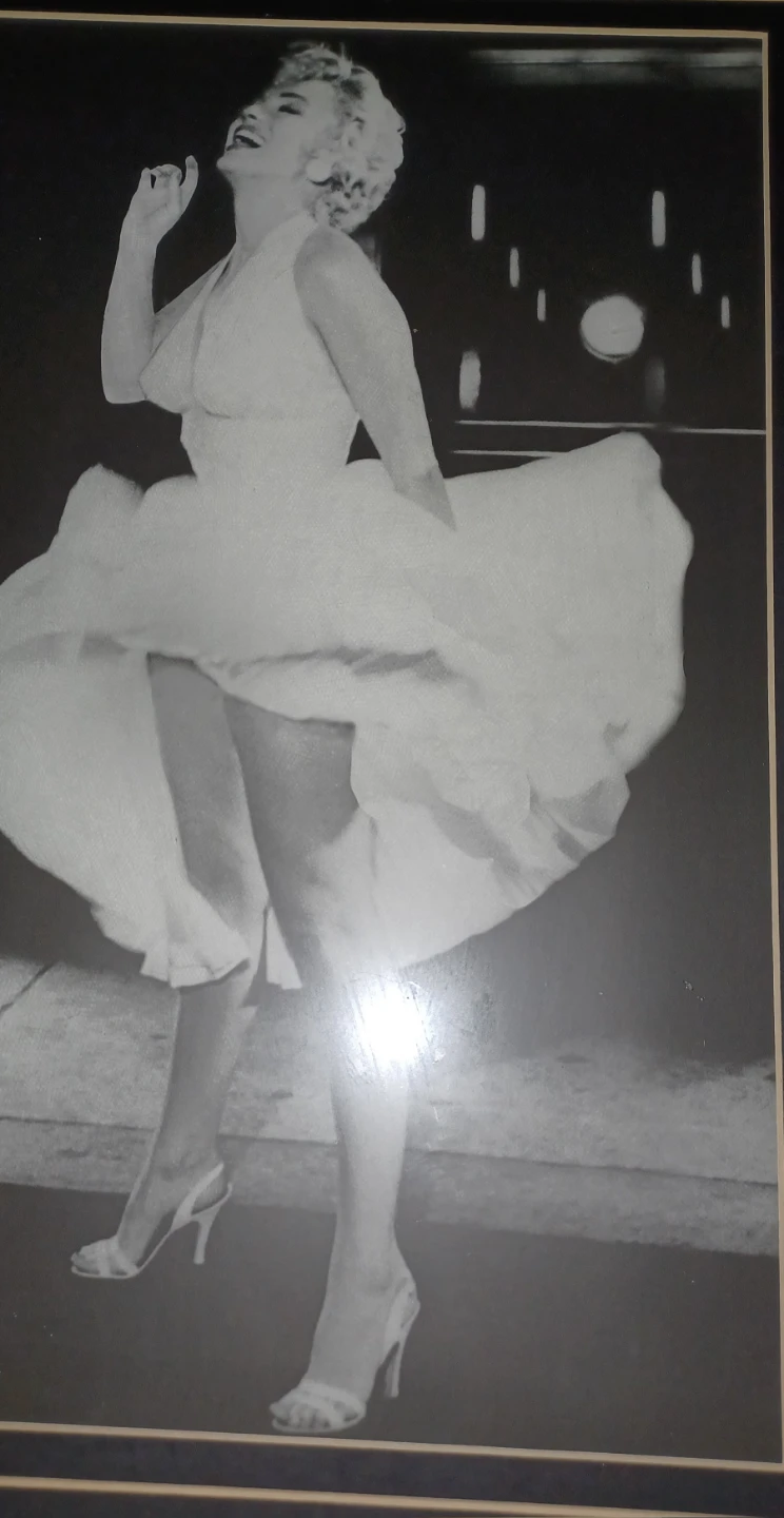 Framed Marilyn Monroe "The Seven Year Itch" Photo - photo 5