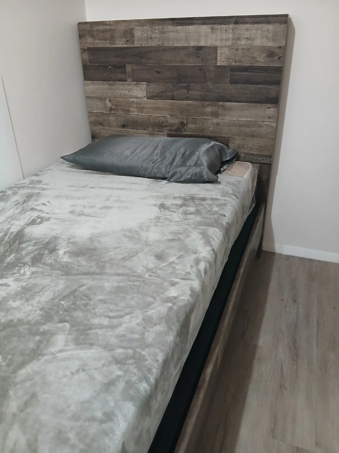 Rustic Wood Twin Bed Frame + Mattress  new