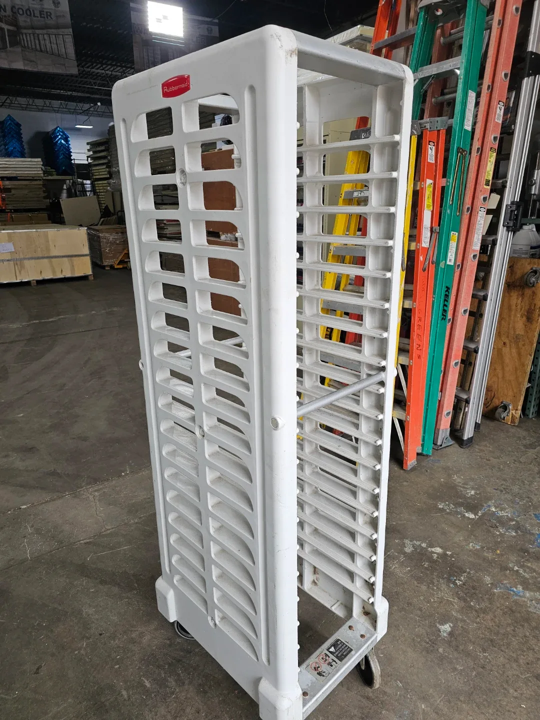 Rubbermaid End Loader Rack - photo 2