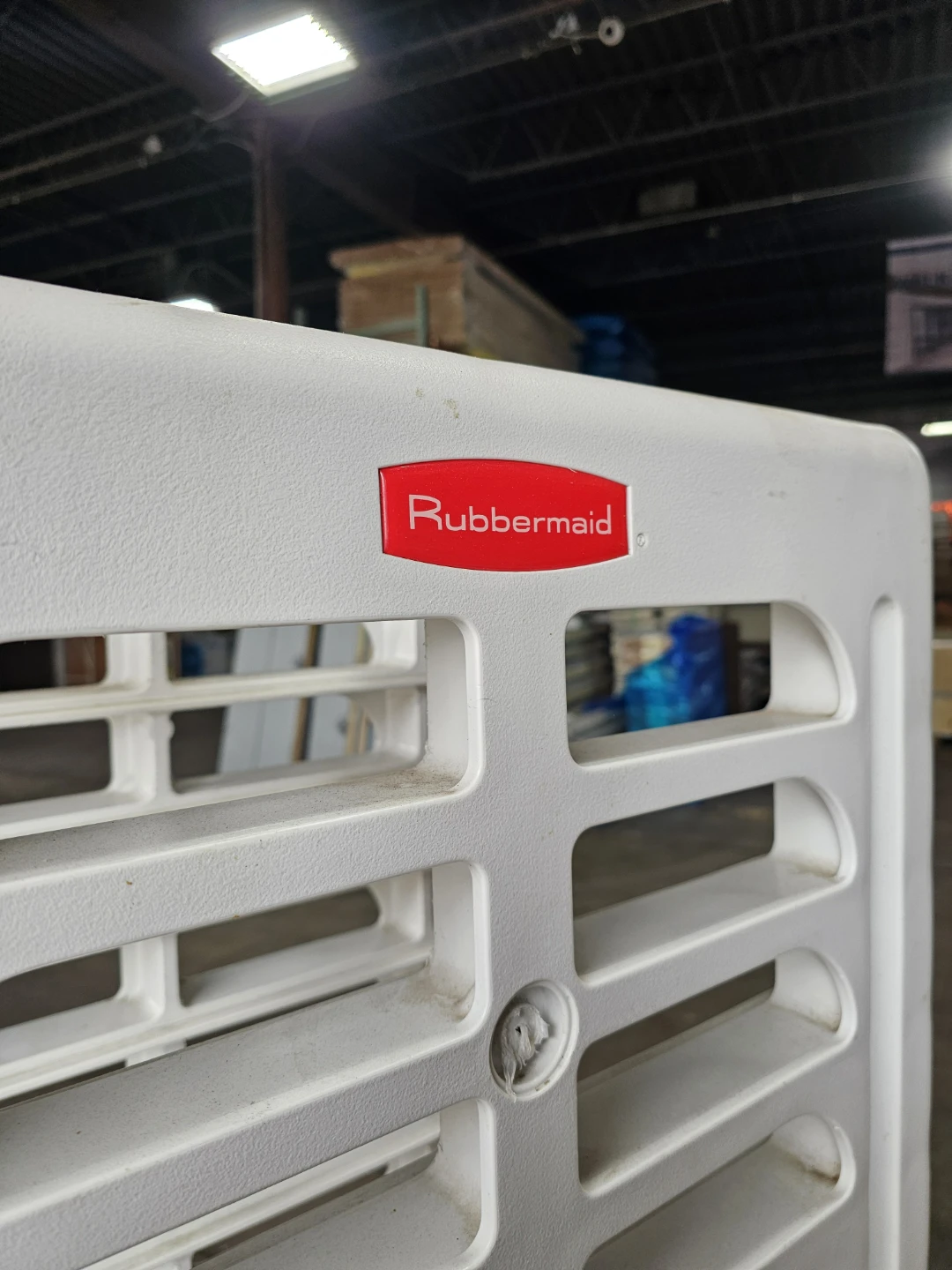 Rubbermaid End Loader Rack - photo 4