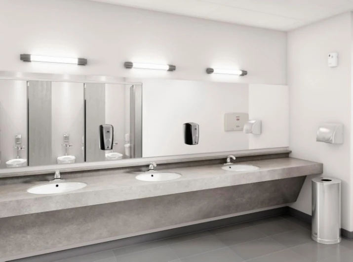 NEW!  Rubbermaid Commercial Auto Soap Dispenser (2 for $20!) - photo 4
