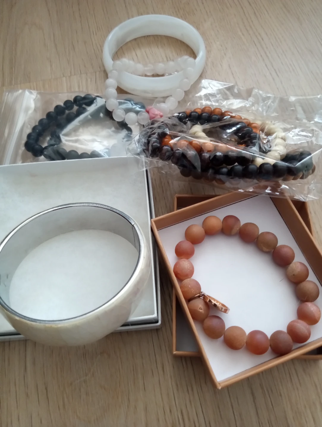 New collections beaded bracelets  $15 for all, offer low cost.