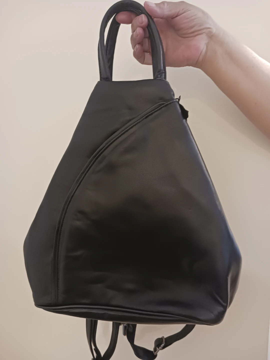 Black real  Leather Convertible Backpack / shoulder Purse