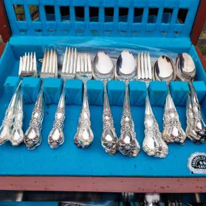 Antique International Silver Co. Silverware Set - photo 2