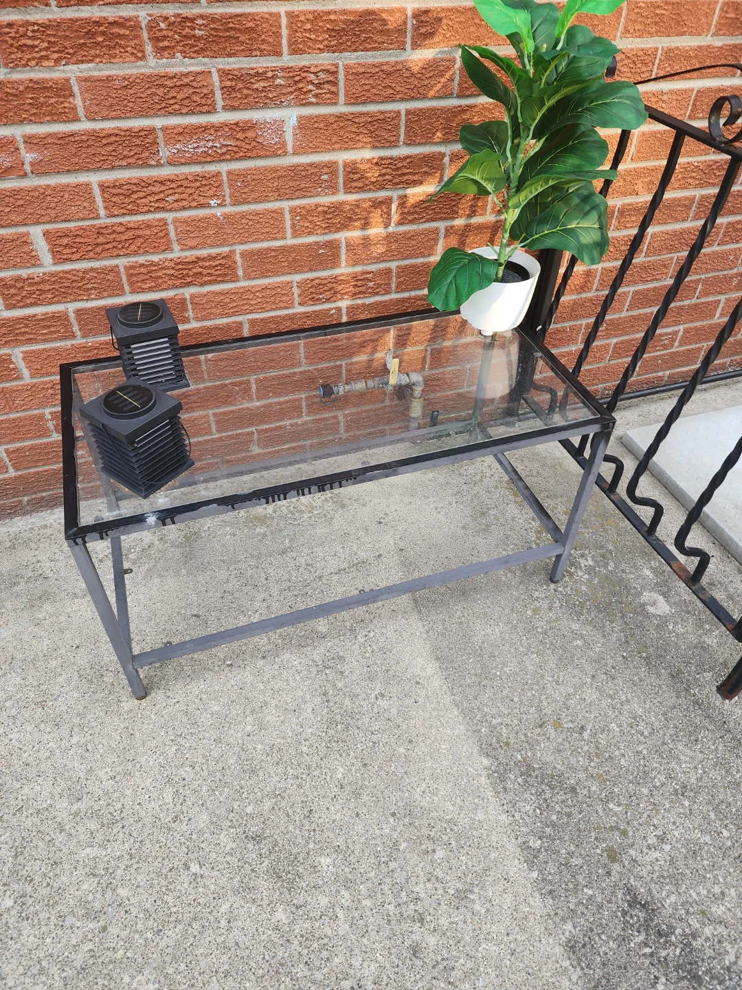 Glass Top Metal Frame Side Table