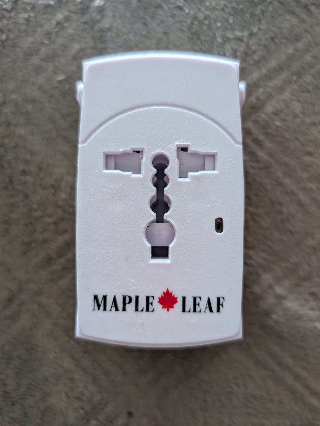 Maple Leaf Worldwide Travel Adapter Plug - photo 2