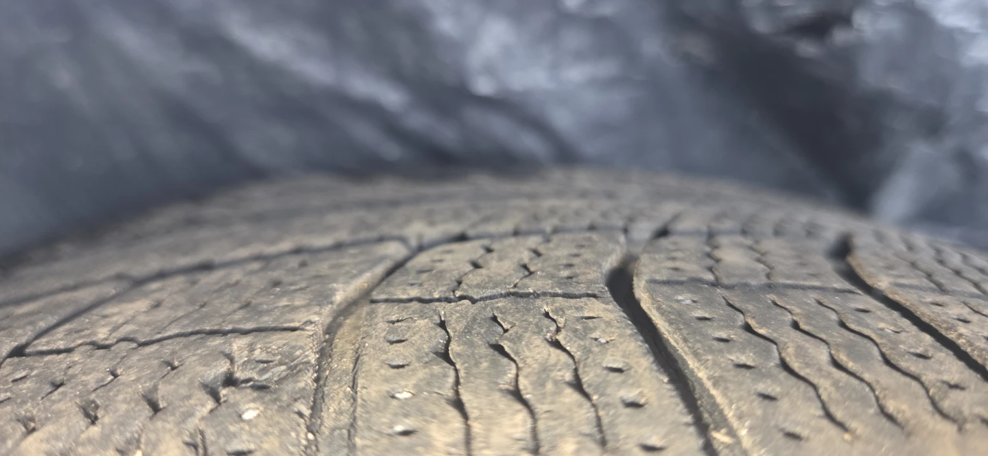 Winter Tire 225/65R17 with Rims - photo 4