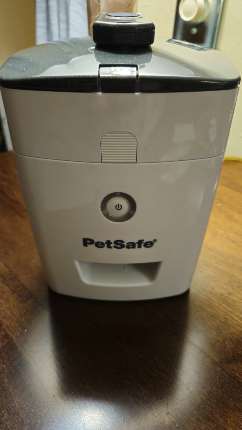 PetSafe Automatic Pet Feeder with Remote