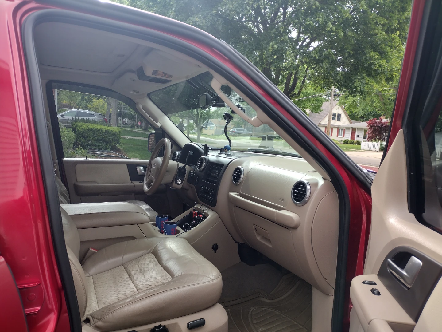 2003 Ford Expedition - photo 5
