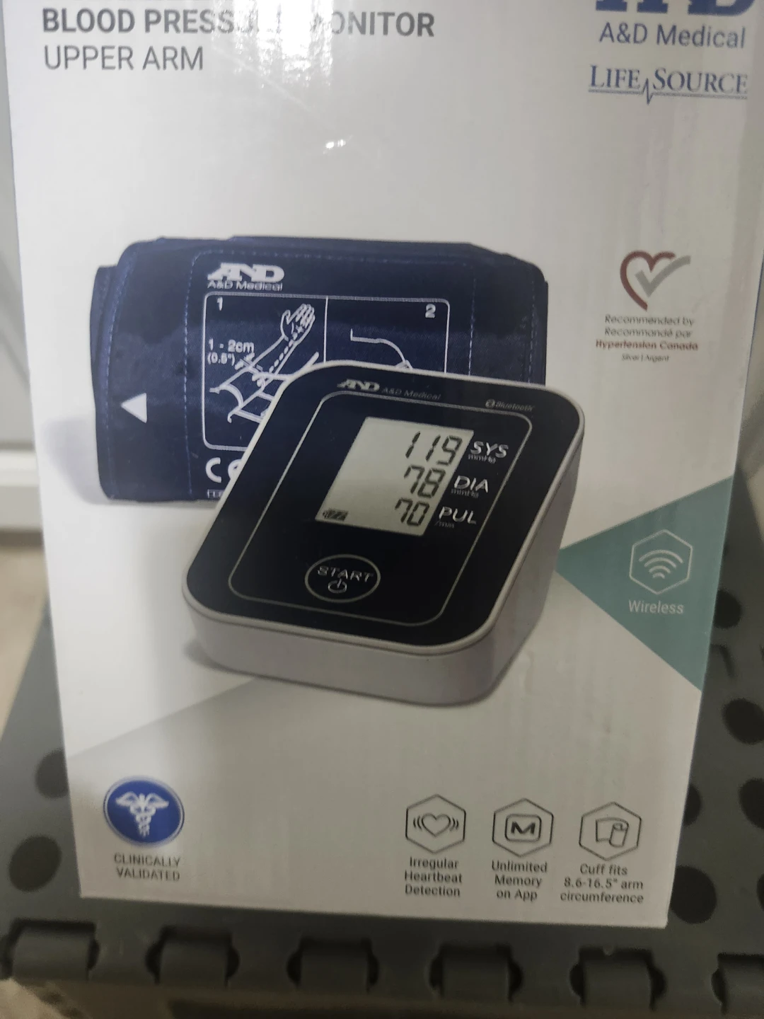 Blood pressure monitor. - photo 2