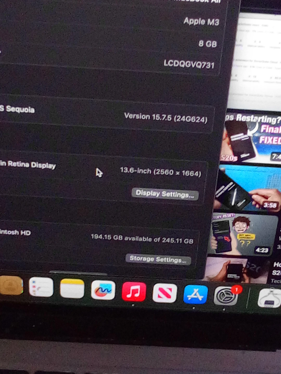 Apple MacBook Air M3 13.6-inch - photo 3
