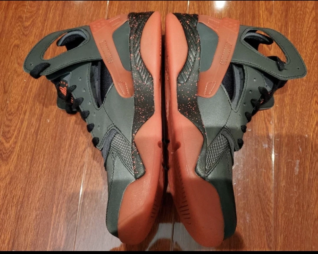 DS 2014 huarache love hate black prm qs sz 8 - photo 4
