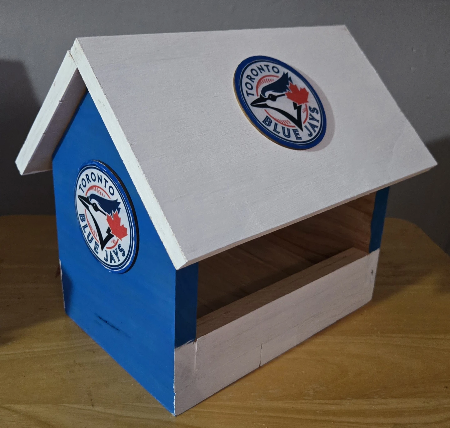 Sports Bird Feeders - photo 2