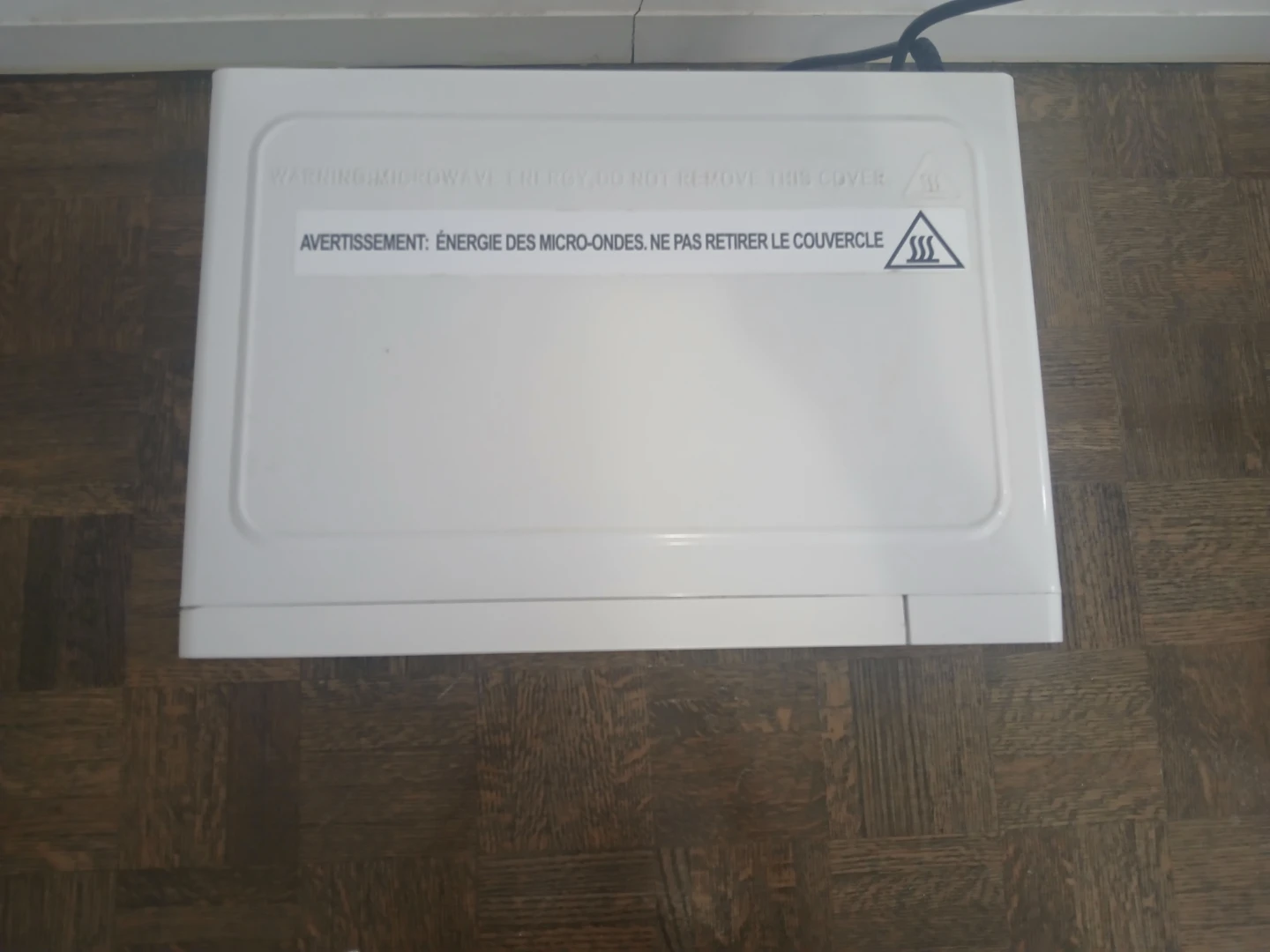Hamilton Beach Countertop Microwave - photo 2
