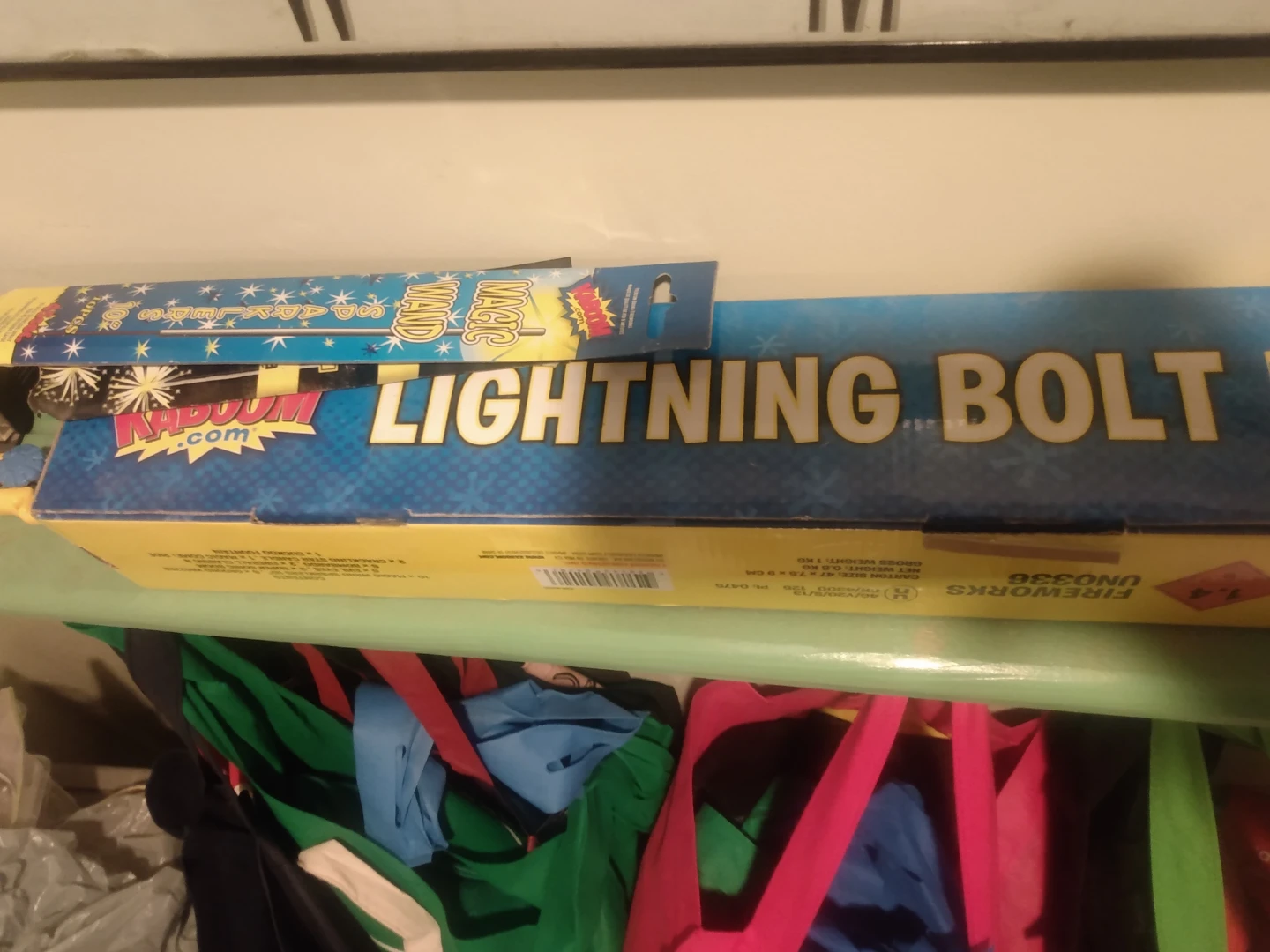 KaBOOM! Lightning Bolt Fireworks