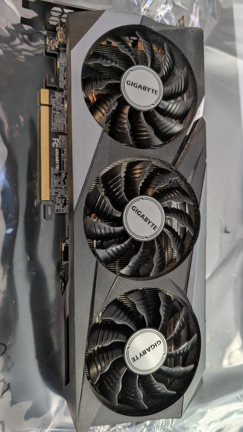 NVIDIA RTX 3070 8GB Graphics Card - photo 2