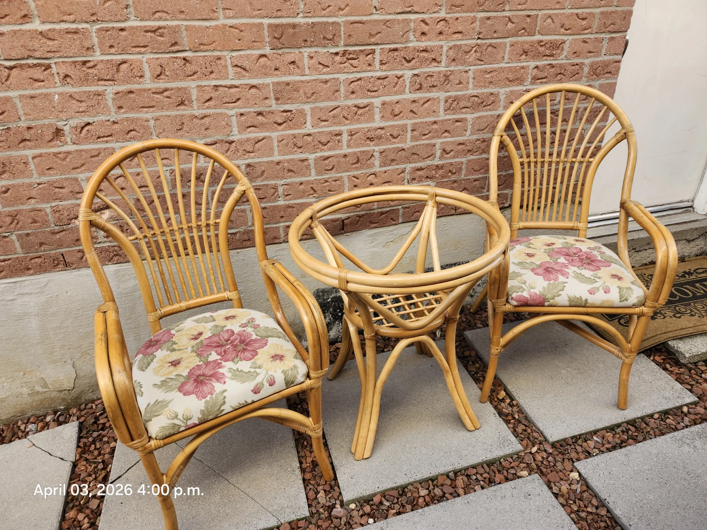 Vintage Bamboo Bistro set w/2 chairs and table