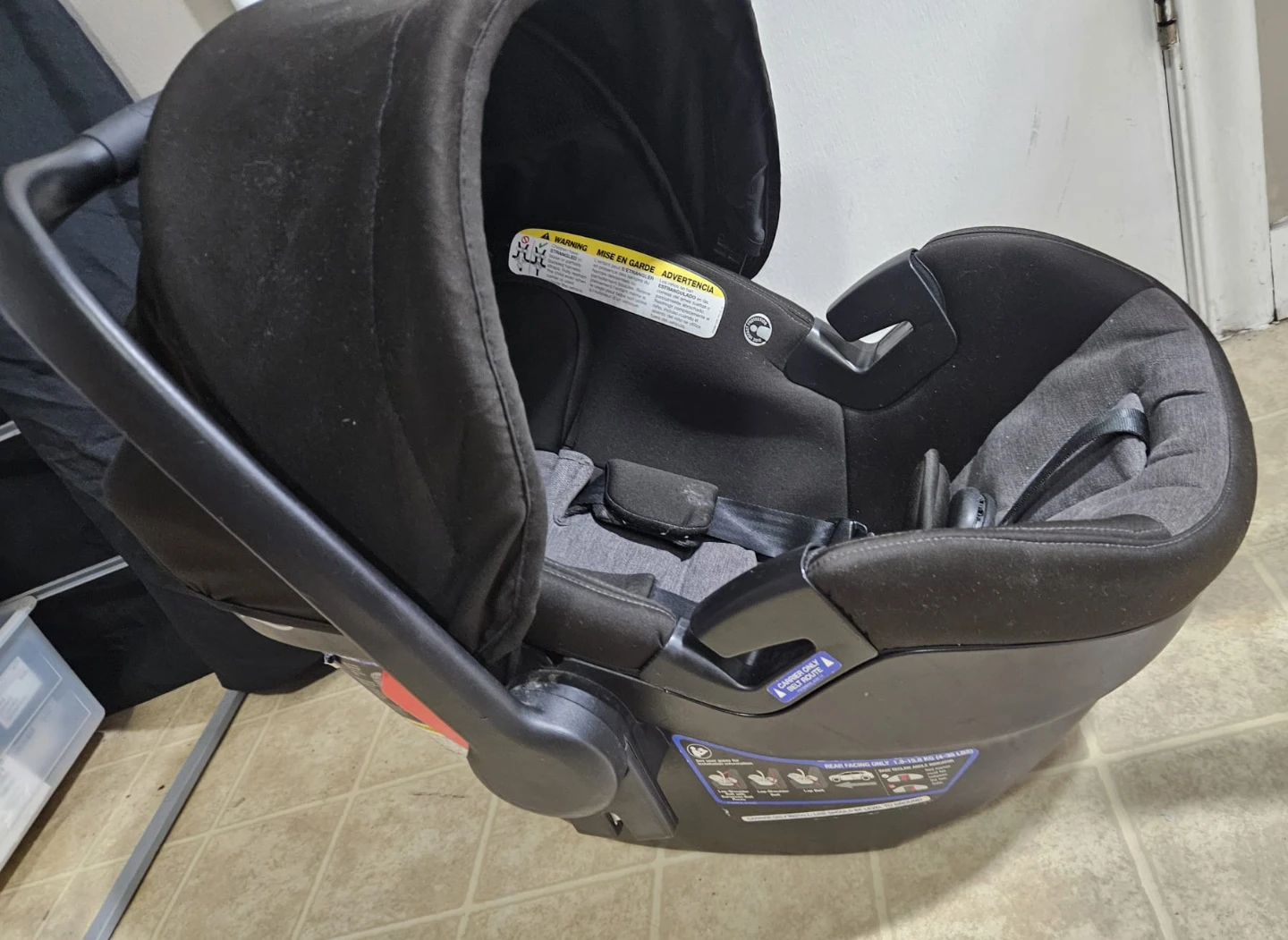 Britax Infant Car Seat with Base - photo 4