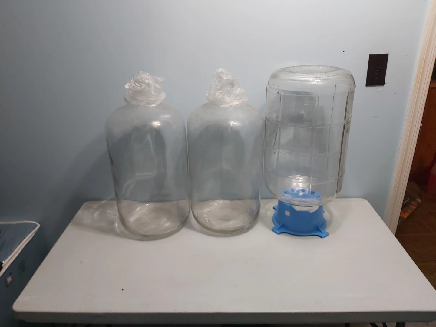 Winemaking and Brewing Equipment Lot - photo 3