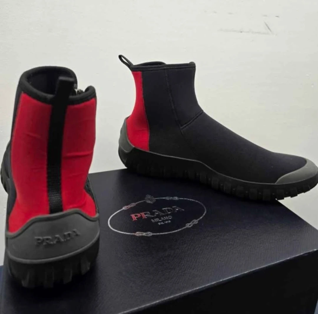 Prada Black and Red Waterproof sneakers - photo 2