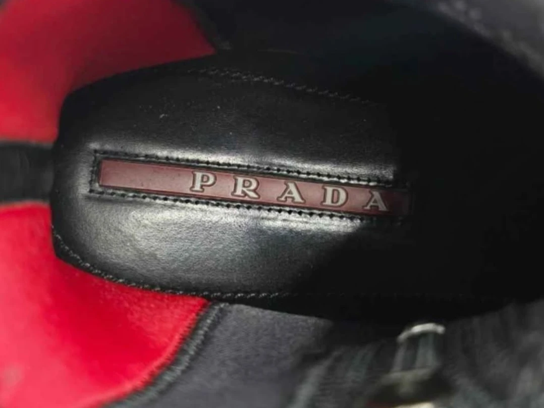 Prada Black and Red Waterproof sneakers - photo 4