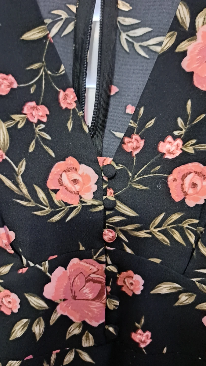 Dynamite Black Floral Mini Dress - photo 2