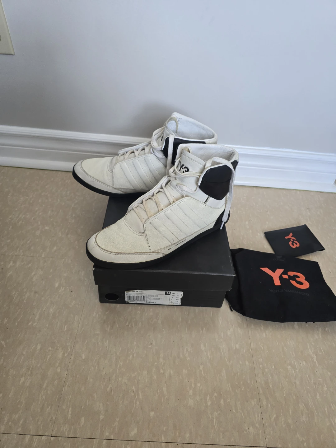 Y-3 Yohji Yamamoto High Top Sneakers - photo 3