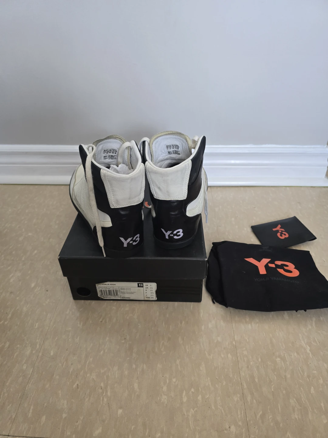 Y-3 Yohji Yamamoto High Top Sneakers - photo 4