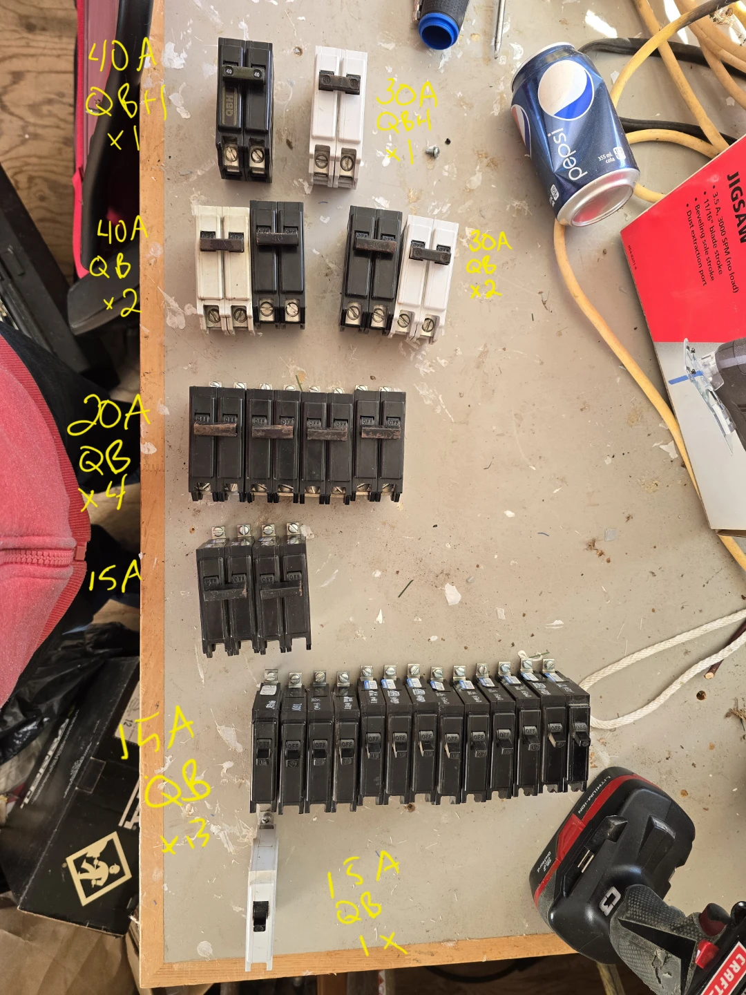 Commander Circuit Breakers 40A to 15A