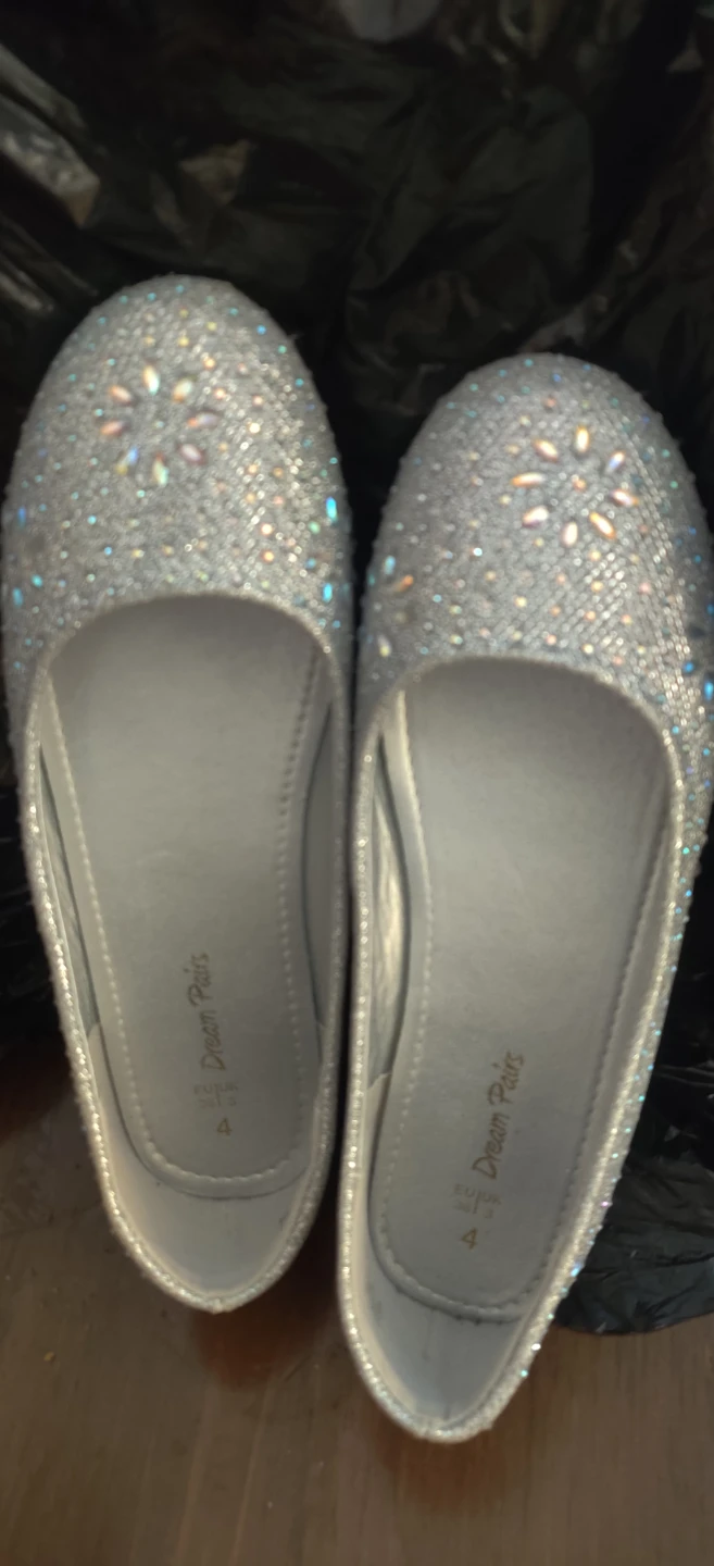 Dream Pairs Glitter Ballet Flats - Size 4 youth