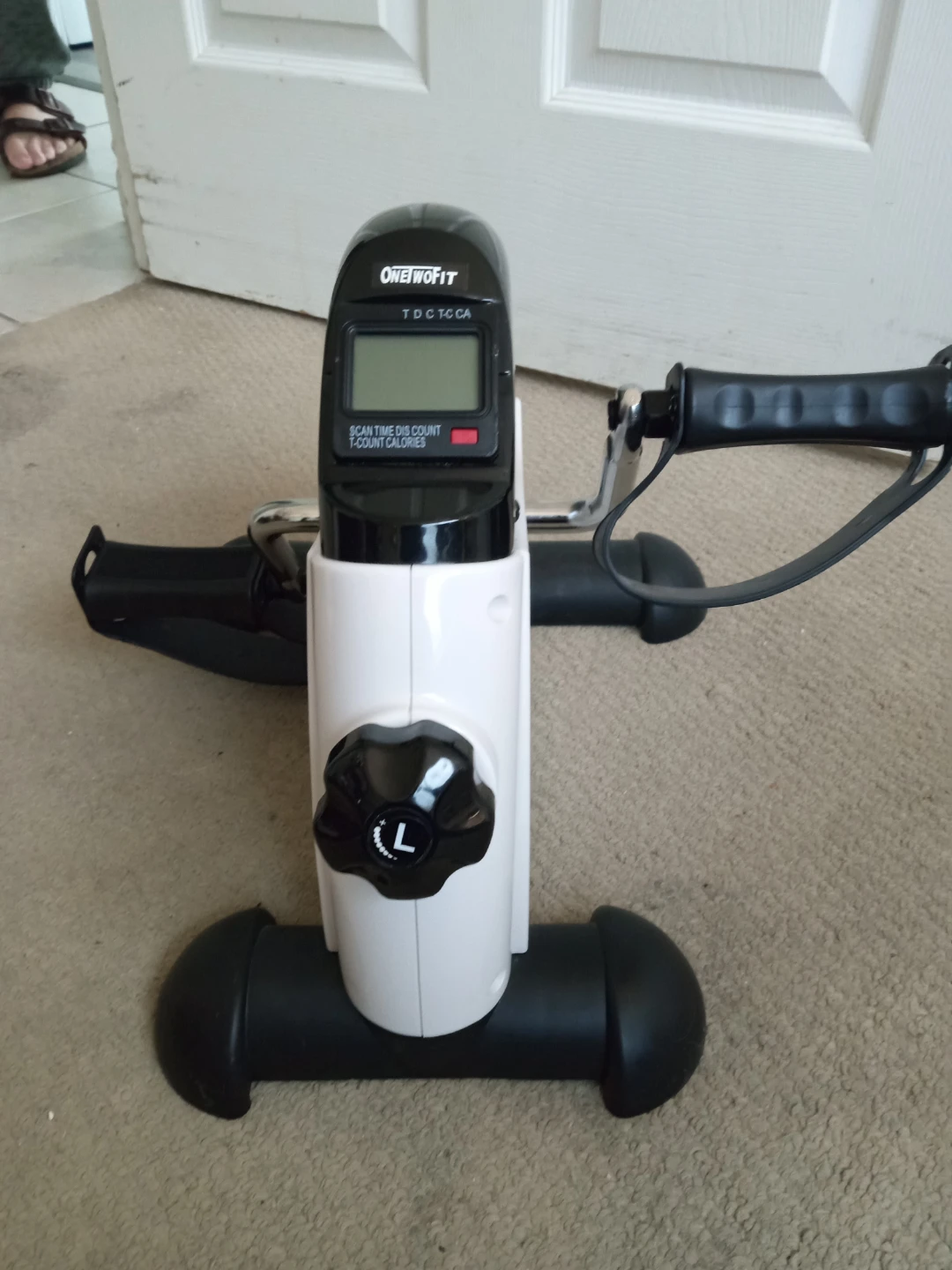 ONE TWO FIT Mini Exercise Bike Pedal Exerciser - photo 3