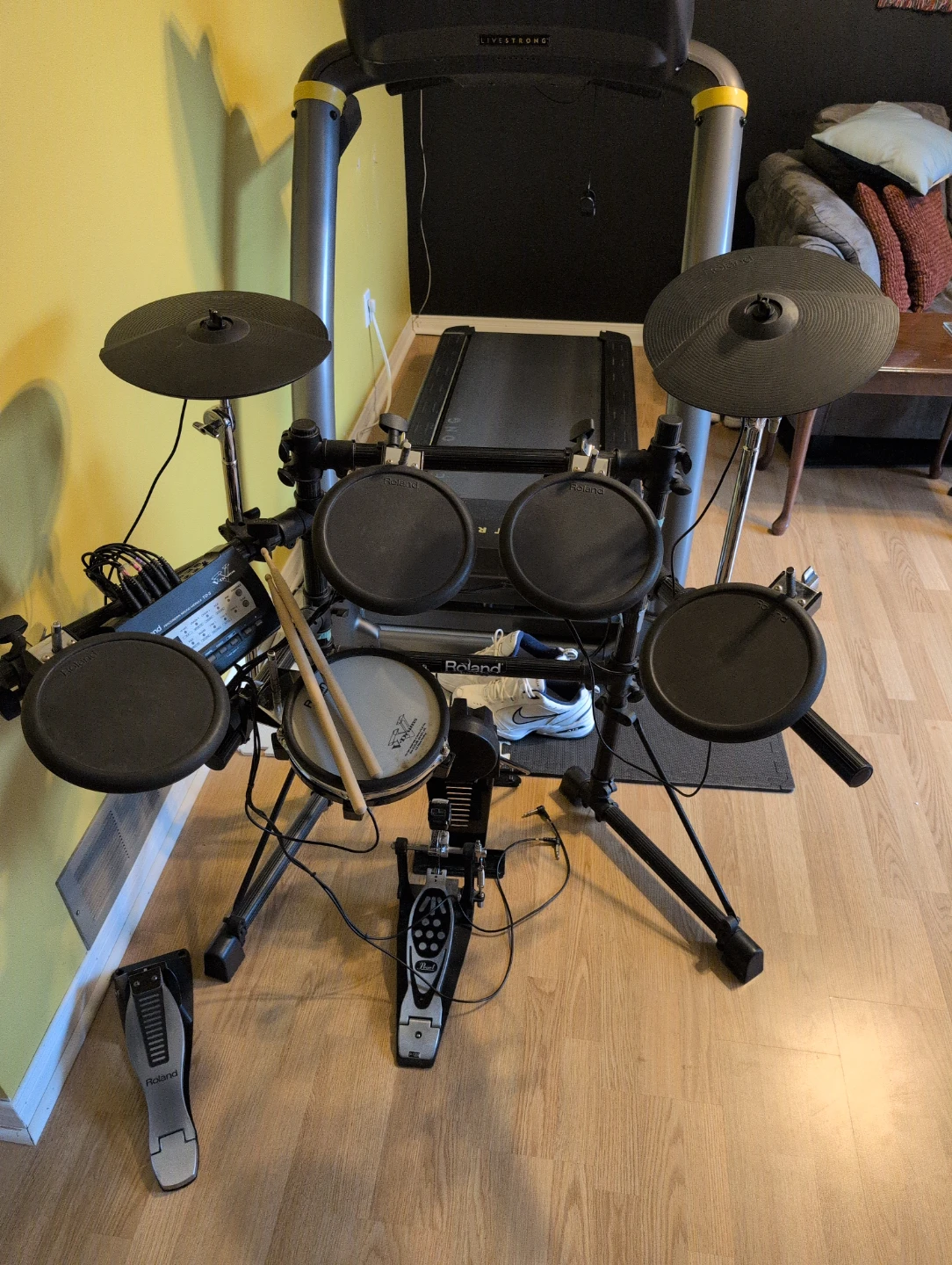 Roland V-Drums Electronic Drum Kit