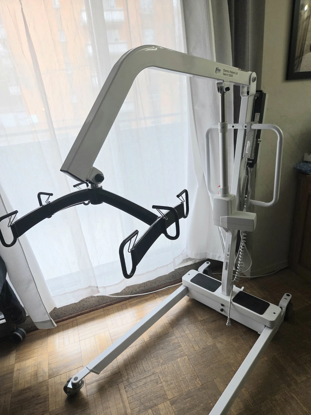Drive Hoyer Patient Lift, with sling– Excellent Condition