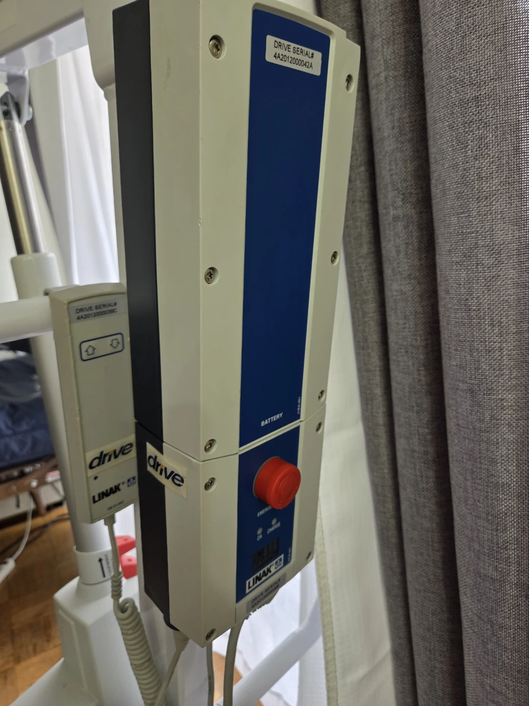Drive Hoyer Patient Lift, with sling– Excellent Condition - photo 2