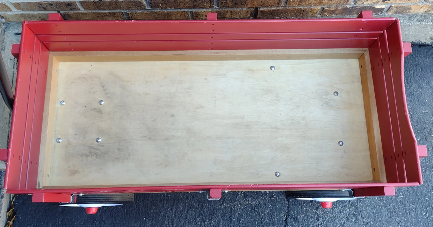 Radio Flyer Town & Country Wagon - photo 5