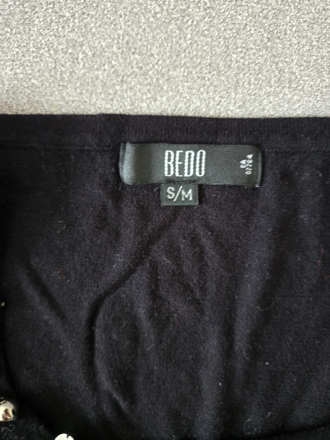 BEDO Black Cold Shoulder Sweater - S/M - photo 2