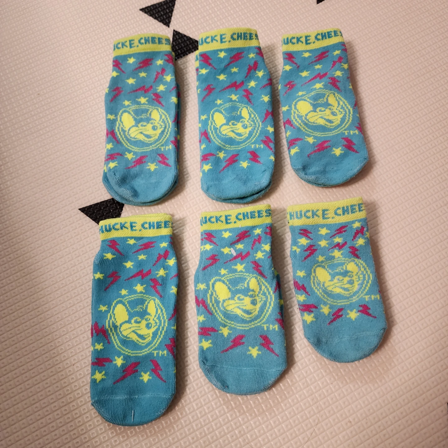 Chuck E. Cheese Socks - 6 Pairs