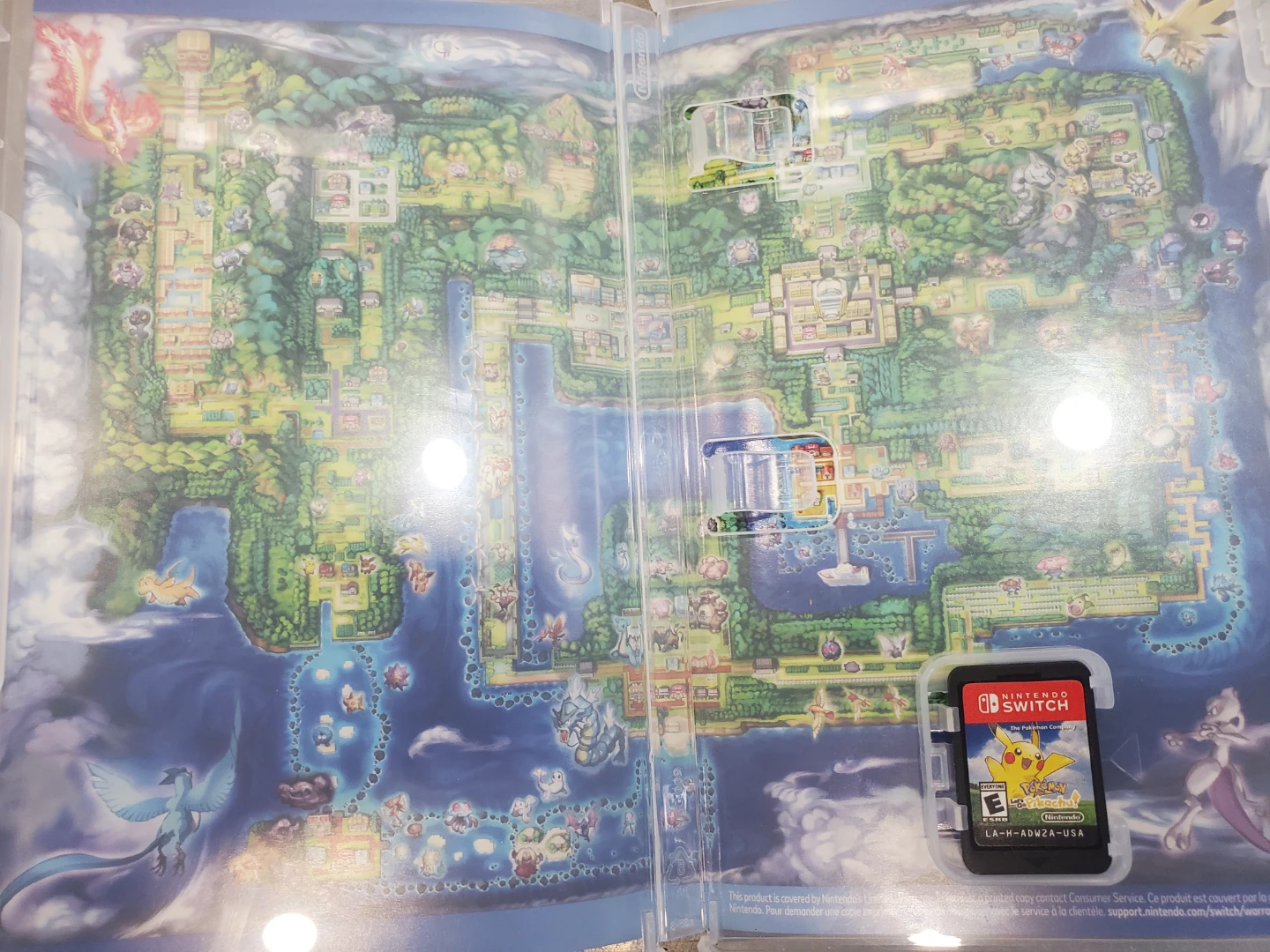 Nintendo Switch Let's Go Pikachu Game - photo 3