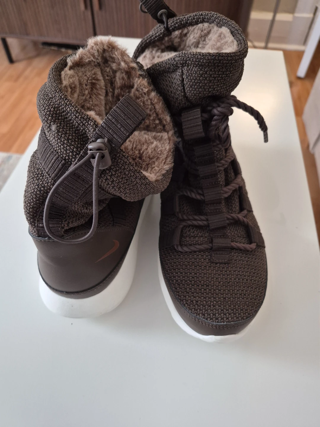 Woman's shoes sizes 9-10 - photo 4