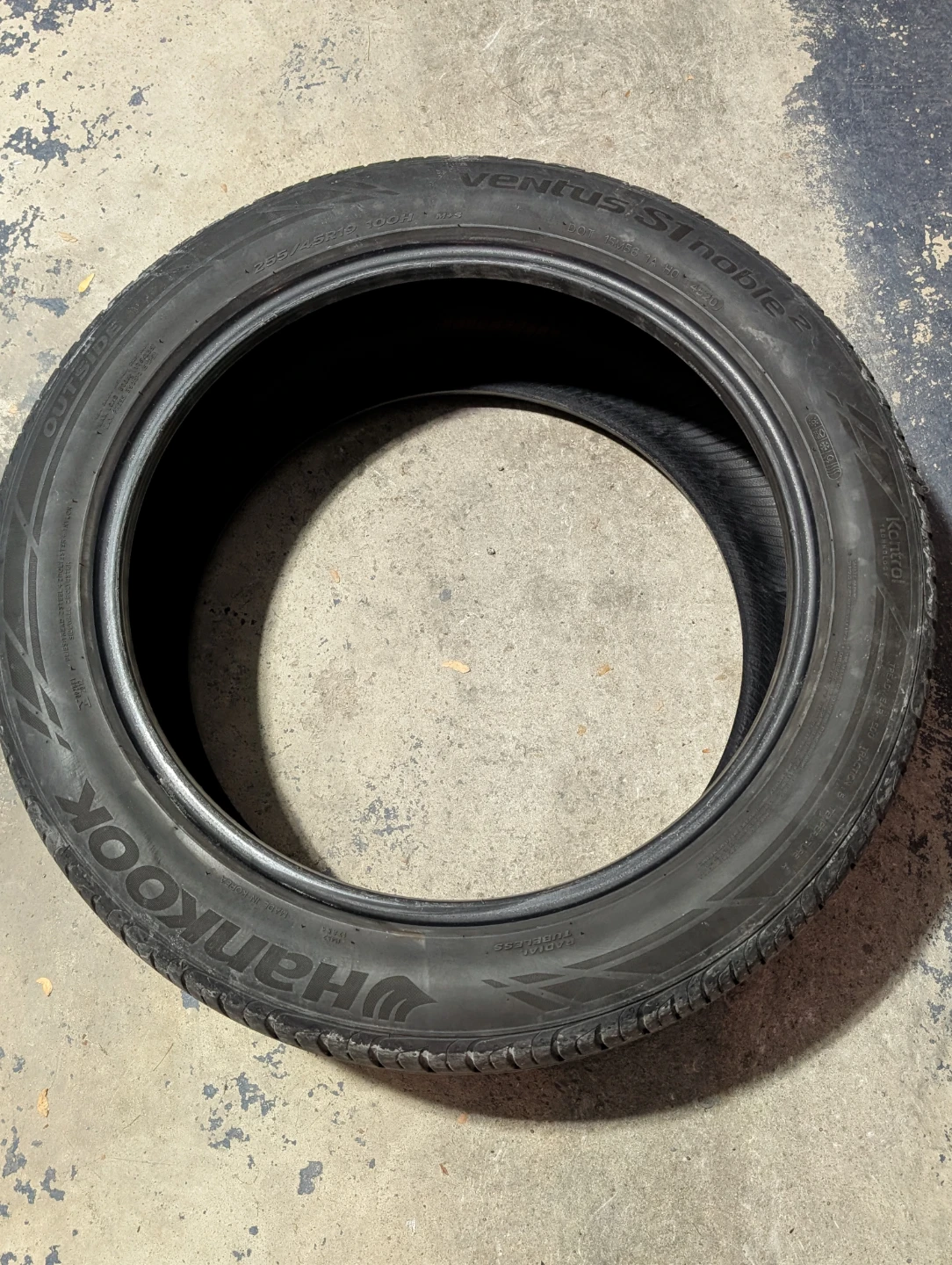 Hankook Ventus S1 Noble 2 Tires - 255/45R19 - photo 3