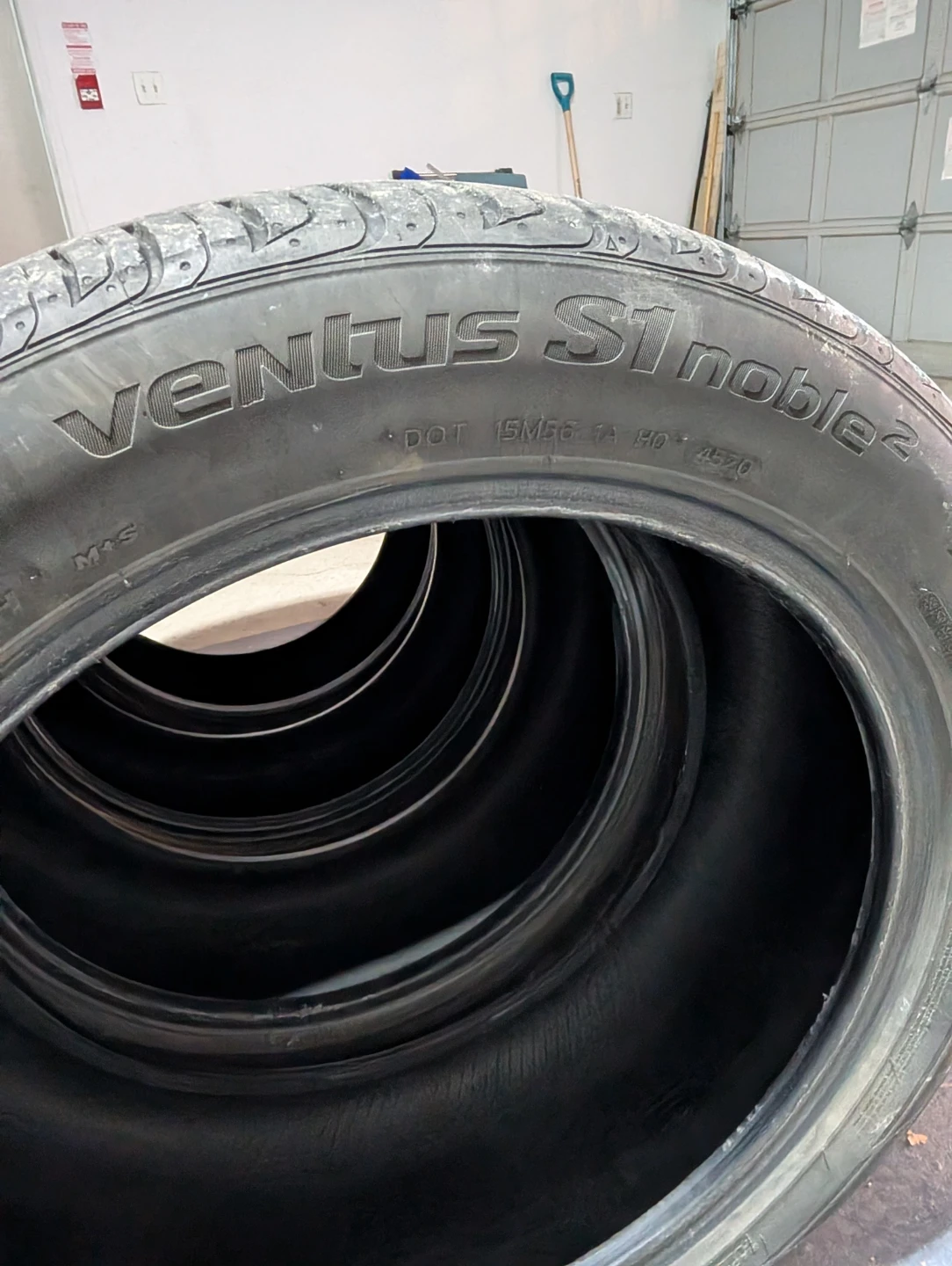 Hankook Ventus S1 Noble 2 Tires - 255/45R19 - photo 5
