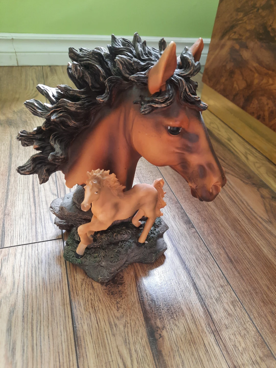 Horse and Foal Figurine - photo 2