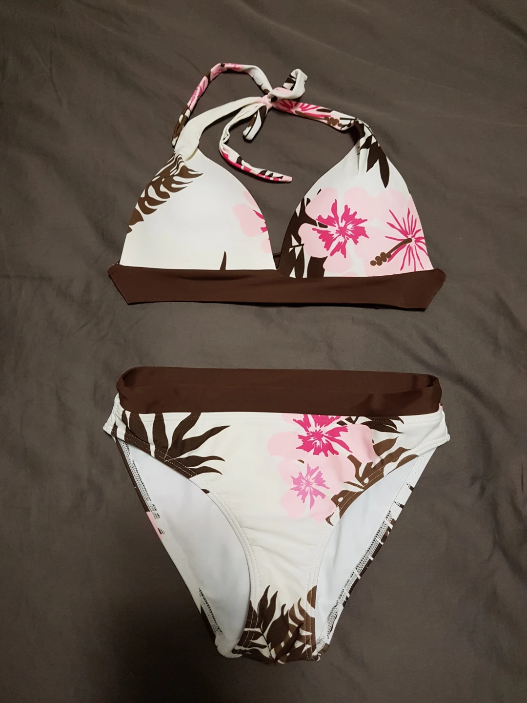 White Floral la vie en rose Bikini